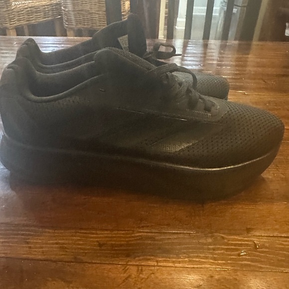 Adidas Kids Black Sneakers - Picture 2 of 5